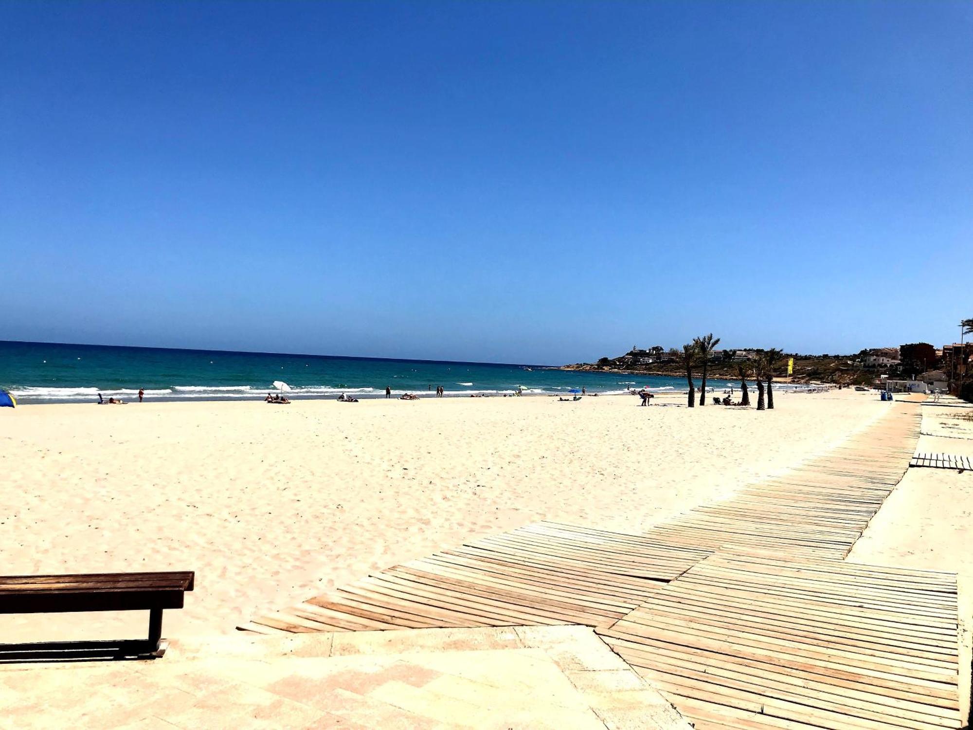 Playa Dos Avenidas Аликанте Экстерьер фото